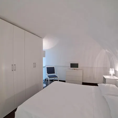 Konukevi Al Duomo 4*